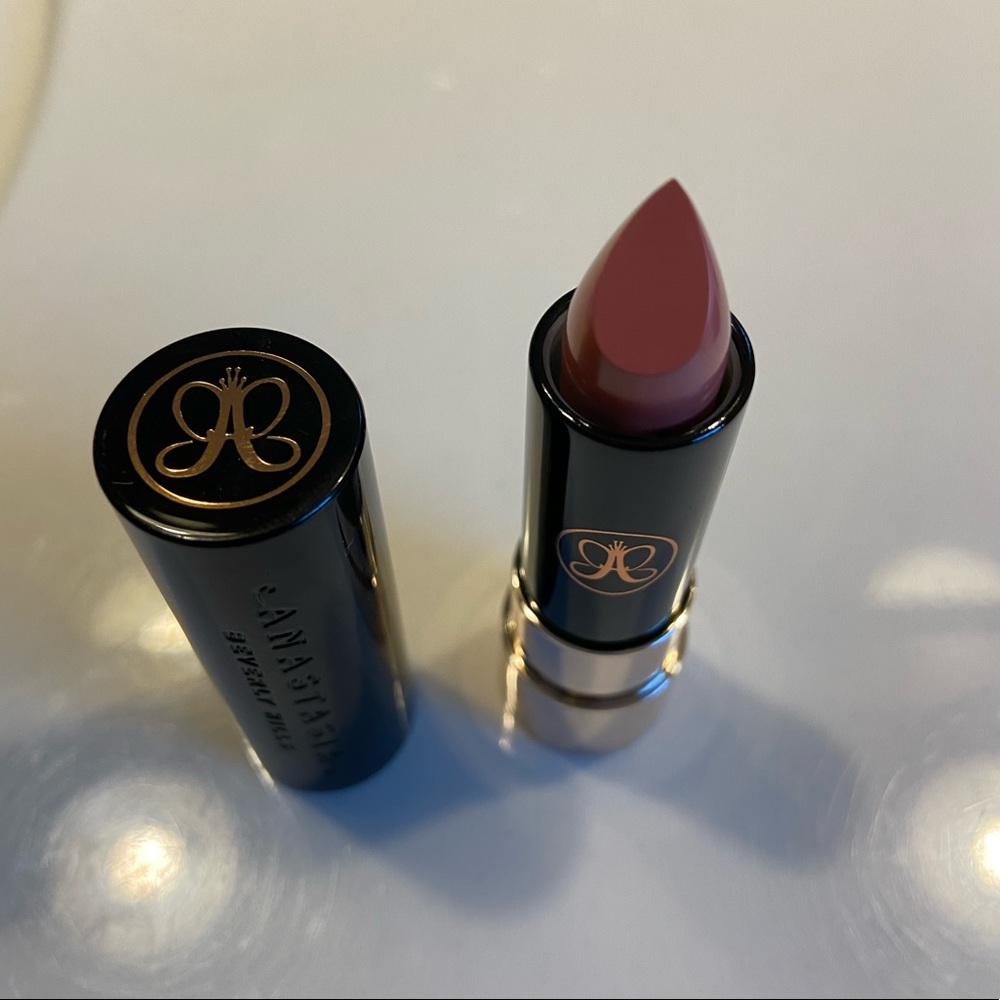 Anastasia Beverly Hills “PETAL” Lipstick